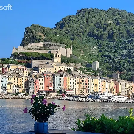 La Risacca Sull'isola Palmaria Portovenere