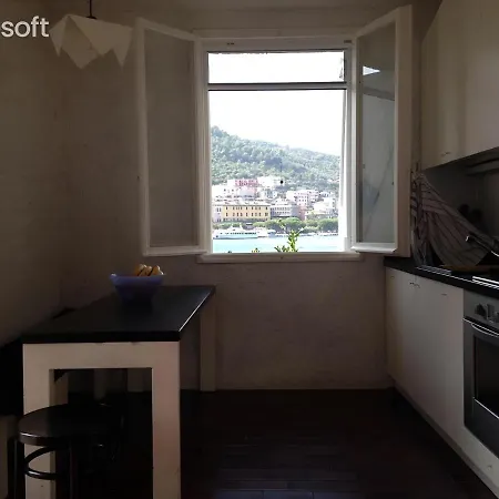 La Risacca Sull'isola Palmaria Portovenere * 韦内雷港